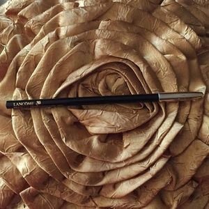 🆕 Lancôme Black eyeliner pencil.